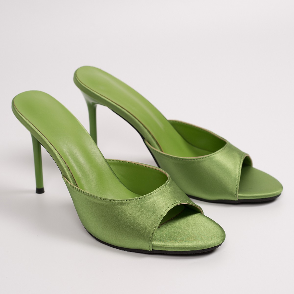 Luxus-Markendesigner Damen-San – Women Formal Wear With Shoes Bewertung und Preis