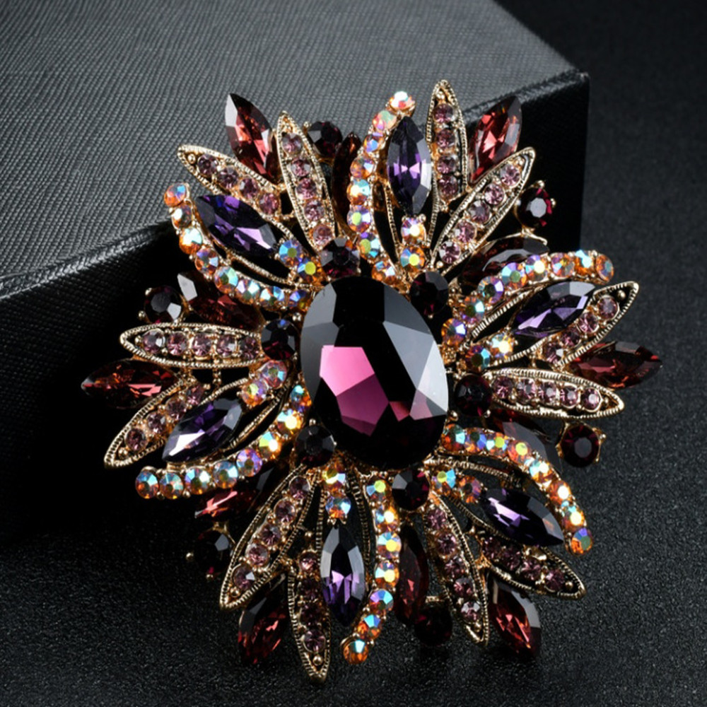 Neue Blumenbrosche im Trendsti – Women Formal Wear Trends Bewertung und Preis