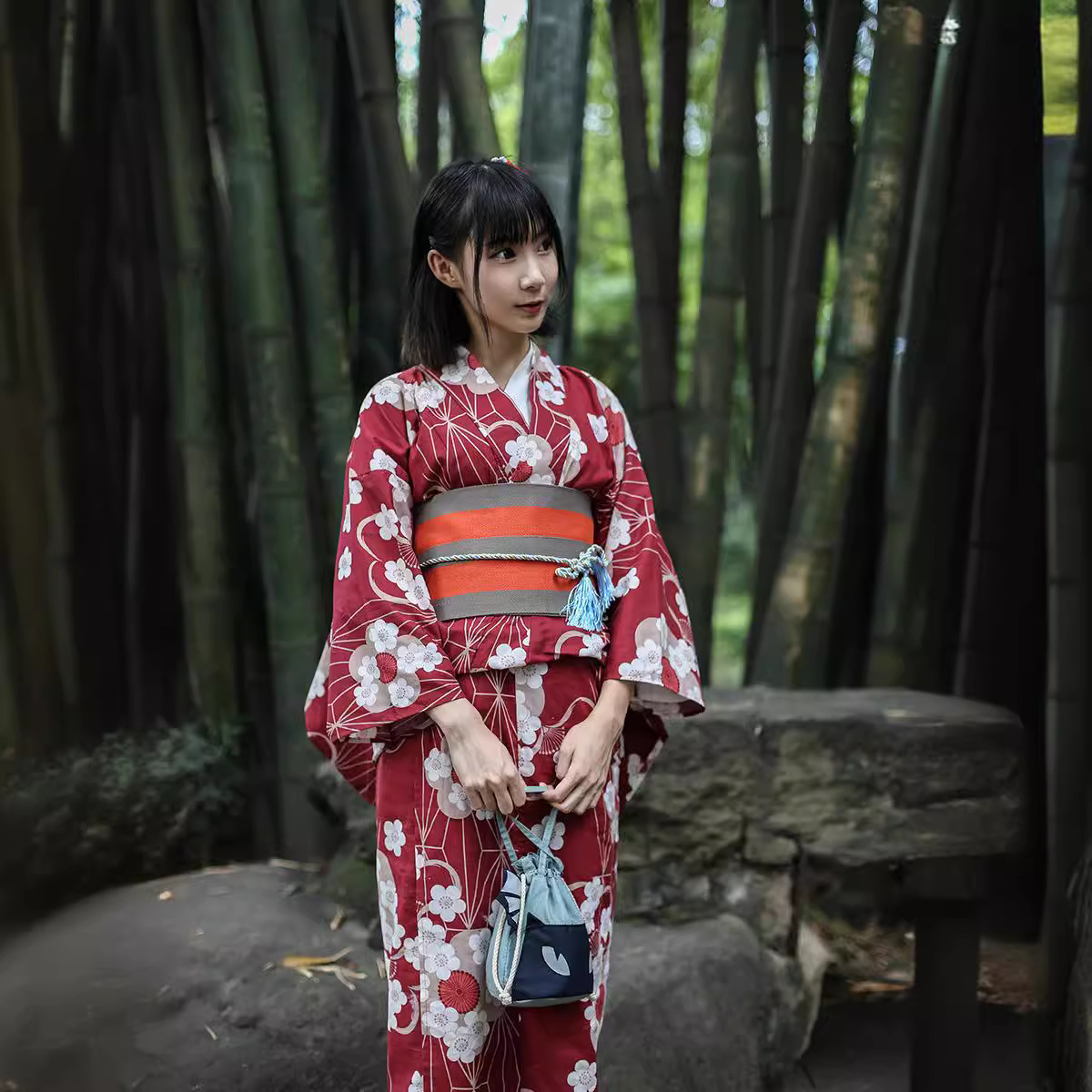 Roter japanischer Yukata-Kimon – Women'S Formal Traditional Wear Bewertung und Preis